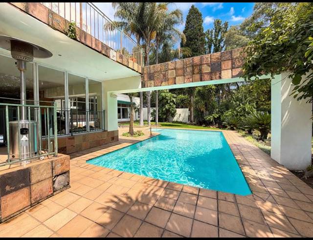 5 BEDROOM PROPERTY TO RENT IN BRYANSTON